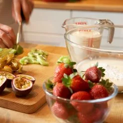 Pyrex Measuring Jug 8 Pyrex Measuring Jug -Dune Room Furniture Shop 1000028180 alt02