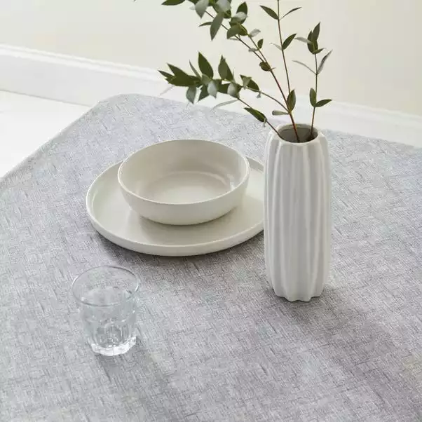 Dunelm Grey Wipe Clean Tablecloth 5 Dunelm Grey Wipe Clean Tablecloth - Image 3