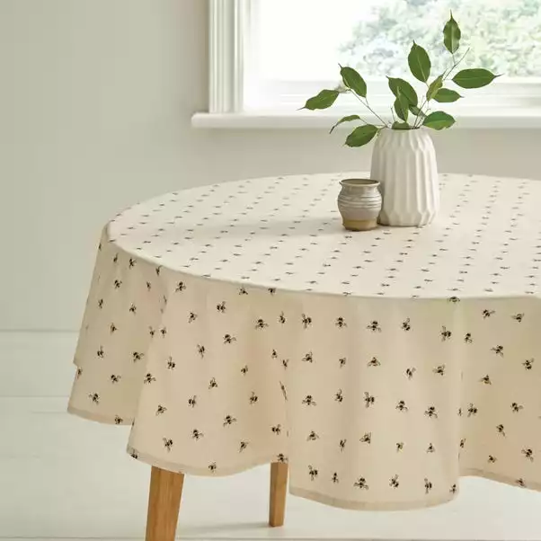 Dunelm Bees Wipe Clean Tablecloth 3 Dunelm Bees Wipe Clean Tablecloth